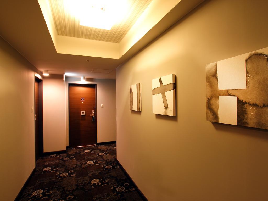 Hotel Monterey Hanzomon Токіо Екстер'єр фото